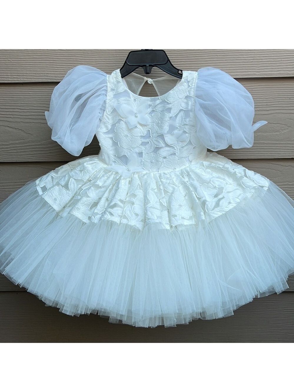 Tulle puff sleeve dress with 3D butterfly